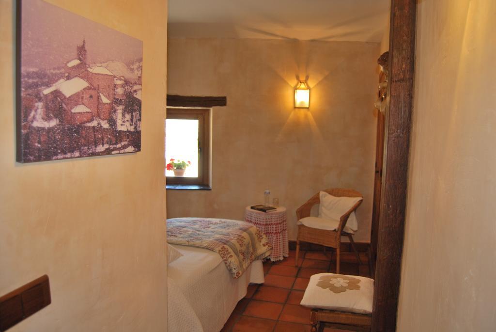 Pensjonat La Casa De San Gil Atienza Pokój zdjęcie